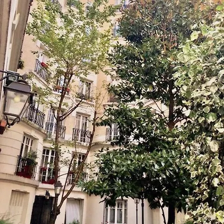 Sweet Montmartre Daire Paris